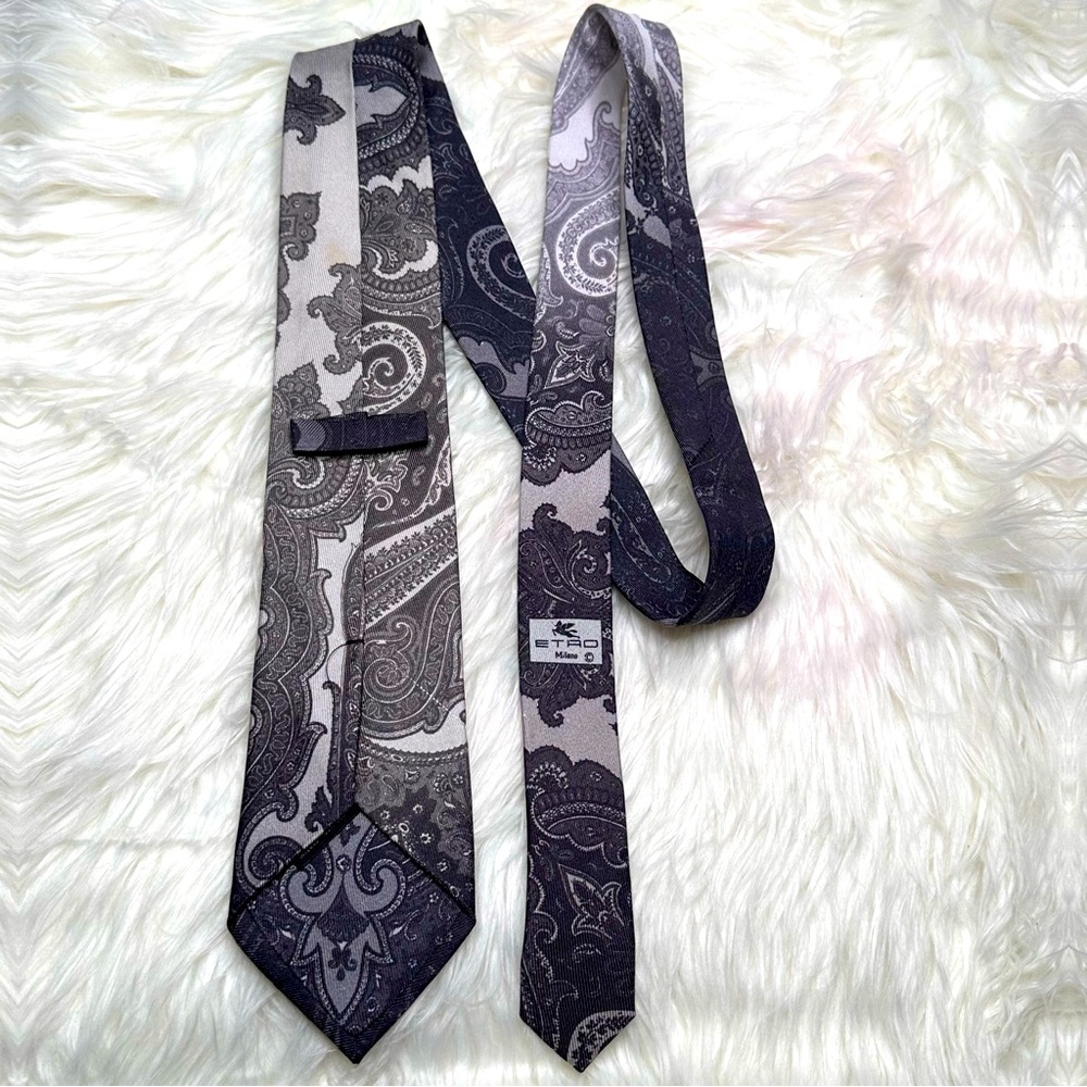 ETRO Tie - Picture 7 of 8